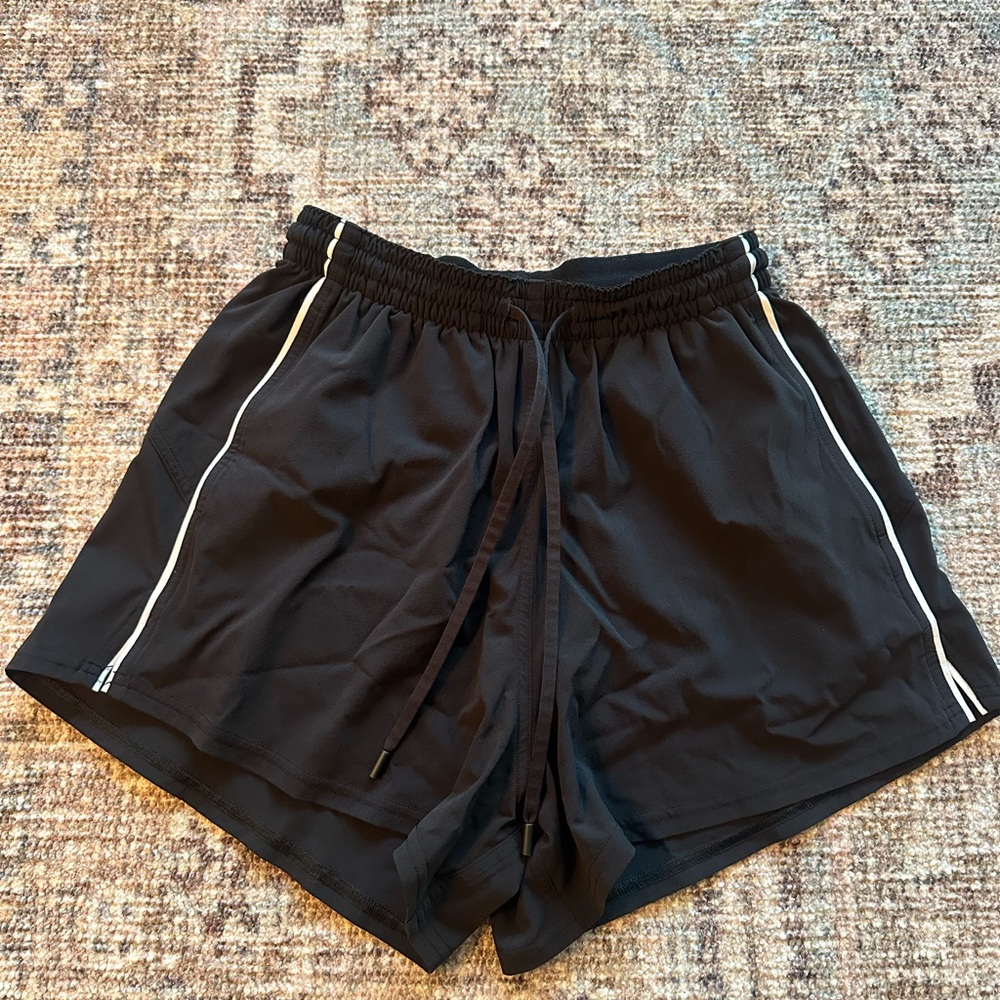 Lululemon Pace Rival High Rise Short 3”